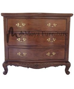 Mahogany antique chest of drawers